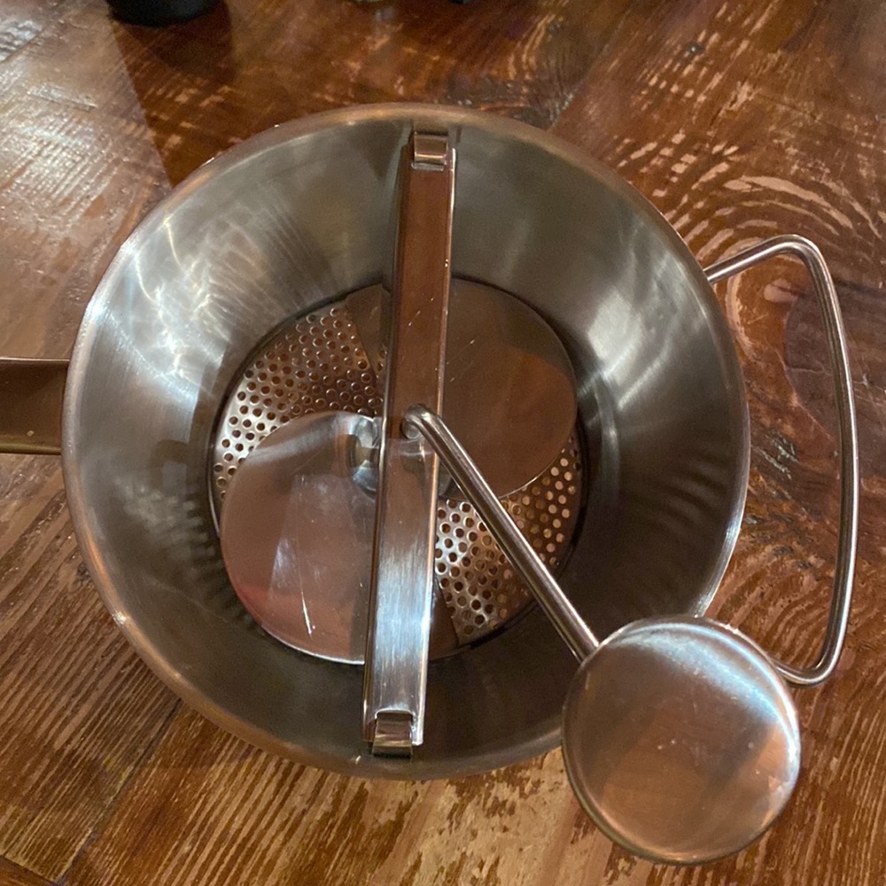 Stainless Steel Food Mill - Picture 3 of 7